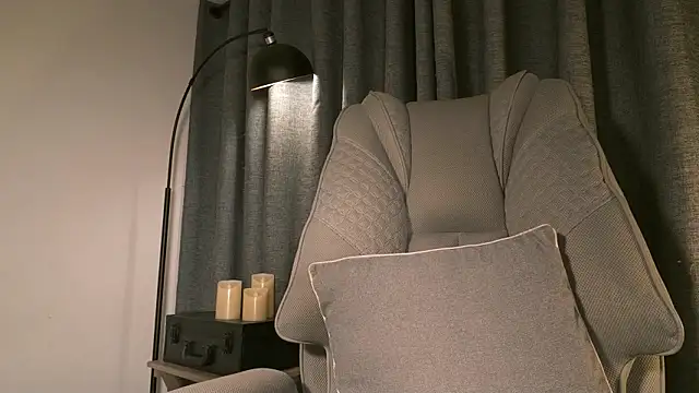 lianewhite online show from 02-05-26, 12:15