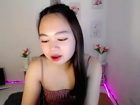 lustfullakim online show from 08-07-26, 08:00