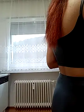 Aleioji10 online show from 02-12-26, 11:16