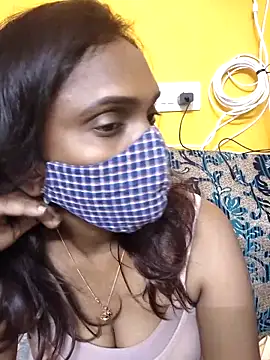 Queen-dhivya online show from 03-31-26, 05:02