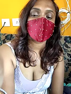 Queen-dhivya online show from 04-02-26, 03:04