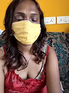 Queen-dhivya online show from 04-10-26, 03:12