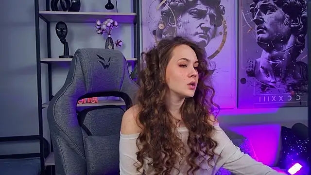 ElinVale online show from 03-25-26, 09:48