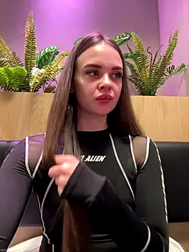 KristiRich online show from 11-04-25, 08:02