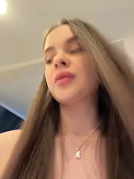 KristiRich online show from 02-15-26, 10:36