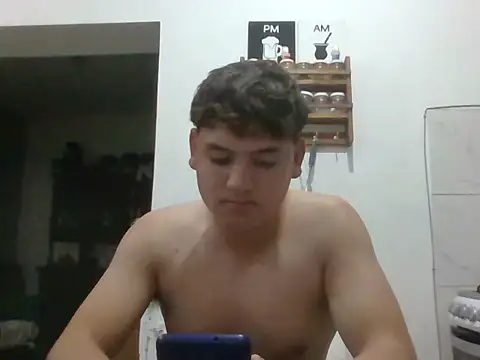 Myboy0020 online show from 12-03-25, 02:52