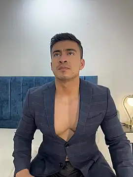 Chris Clarck online show from 11-14-25, 07:12