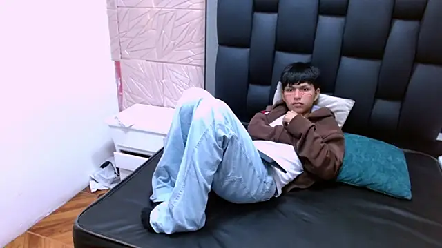 Mortelle  online show from 01-13-26, 10:31