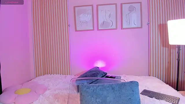 AshleyCooper2 online show from 02-26-26, 07:57