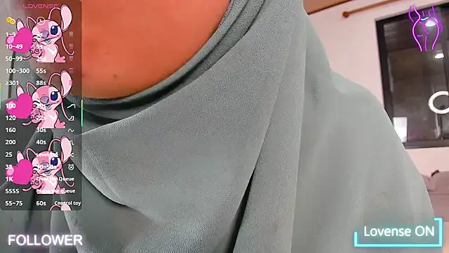 Snapshot of Melek_Seraya chatting on 11-15-25, 06:33 Melek Seraya online show from 11-15-25, 06:33