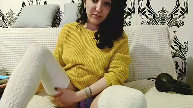 Snapshot of CharmingPearl chatting on 03-03-26, 08:15 CharmingPearl online show from 03-03-26, 08:15