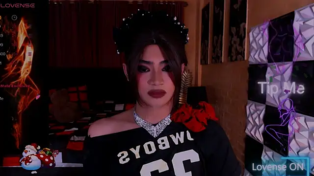 AthisaMooreTS online show from 01-12-26, 07:24