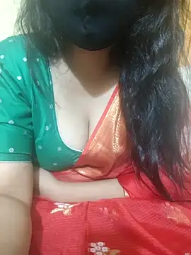 Snapshot of mouni499 chatting on 04-28-26, 05:40 mouni499 online show from 04-28-26, 05:40