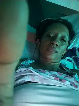 Snapshot of Aaliya_BigBoobs_ chatting on 11-01-25, 07:05 Aaliya BigBoobs online show from 11-01-25, 07:05