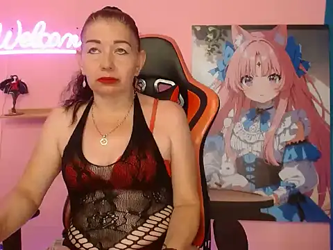 ESTEFANIA 344 online show from 12-18-25, 09:21