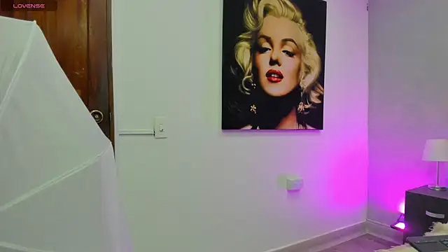 kendra london online show from 11-26-25, 11:11