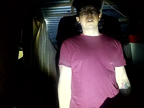 Snapshot of sexboyfit chatting on 11-02-25, 11:18 sexboyfit online show from 11-02-25, 11:18