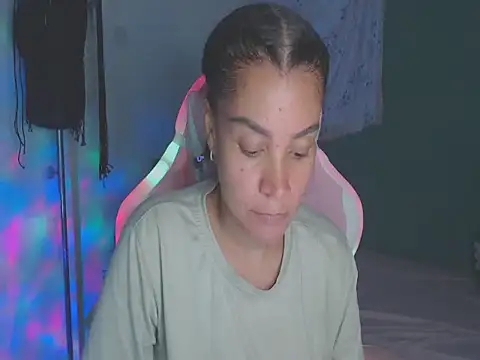shayna cute online show from 07-15-26, 11:32