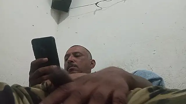 negrocomomisuerte online show from 11-15-25, 08:11