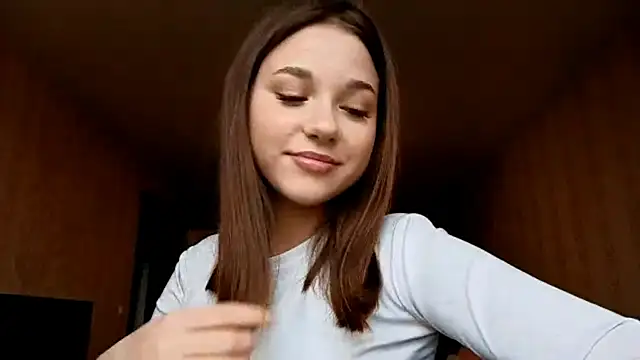 Snapshot of CorinneNewbert chatting on 11-15-25, 10:45 CorinneNewbert online show from 11-15-25, 10:45