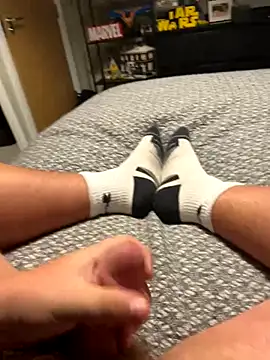 ChubbyBrit online show from 11-04-25, 07:29