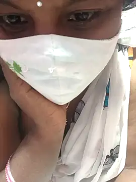 hyd couple7878 online show from 02-12-26, 09:04