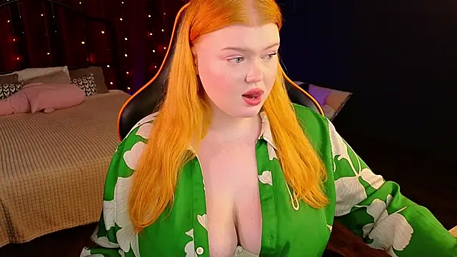 Snapshot of AriettaHeart chatting on 06-03-26, 02:33 AriettaHeart online show from 06-03-26, 02:33