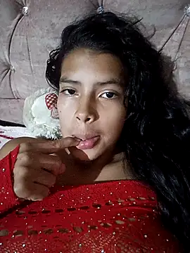 Snapshot of Antonela_besos chatting on 11-22-25, 04:22 Antonela besos online show from 11-22-25, 04:22