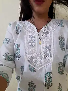 Snapshot of Neha_rani78 chatting on 06-18-26, 02:34 Neha rani78 online show from 06-18-26, 02:34