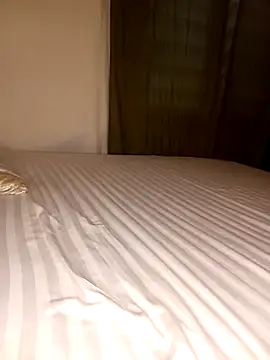 Snapshot of Sexybites01 chatting on 11-10-25, 12:26 Sexybites01 online show from 11-10-25, 12:26