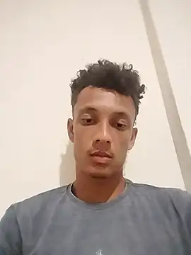 Snapshot of FLECKIN chatting on 11-07-25, 12:43 FLECKIN online show from 11-07-25, 12:43