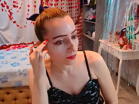 AnneDevrim online show from 01-15-26, 07:24