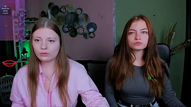 baby hotte online show from 11-24-25, 06:46