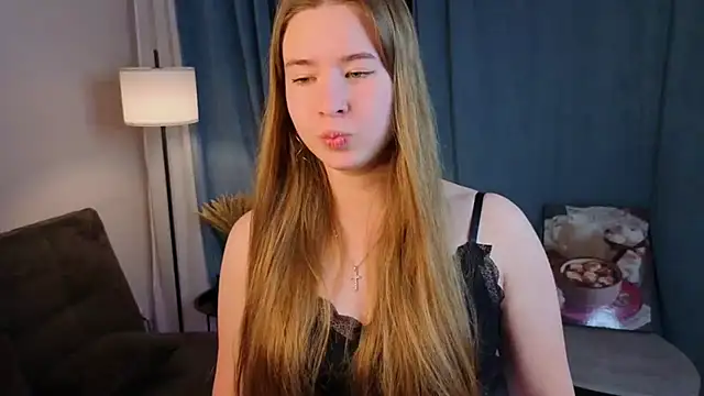 MowasaBritten online show from 12-15-25, 02:43