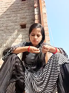 Snapshot of Sanjna_babby chatting on 02-17-26, 05:37 Sanjna babby online show from 02-17-26, 05:37