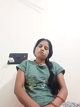 Snapshot of Sanjna_babby chatting on 04-09-26, 01:27 Sanjna babby online show from 04-09-26, 01:27