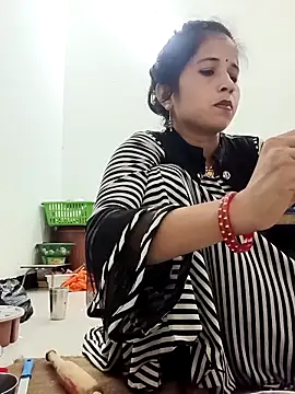 Snapshot of Sanjna_babby chatting on 04-11-26, 11:14 Sanjna babby online show from 04-11-26, 11:14
