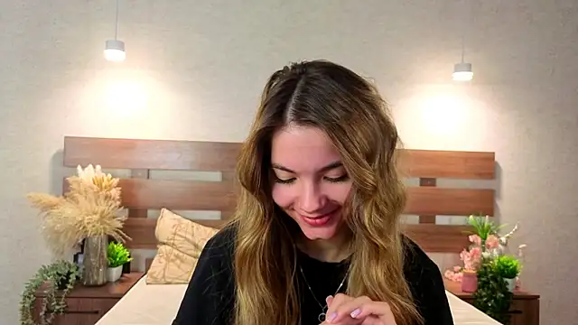 Snapshot of MargieDavidson chatting on 02-08-26, 08:40 MargieDavidson online show from 02-08-26, 08:40