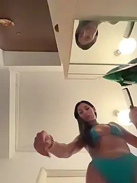 VickyM99 online show from 11-08-25, 06:02