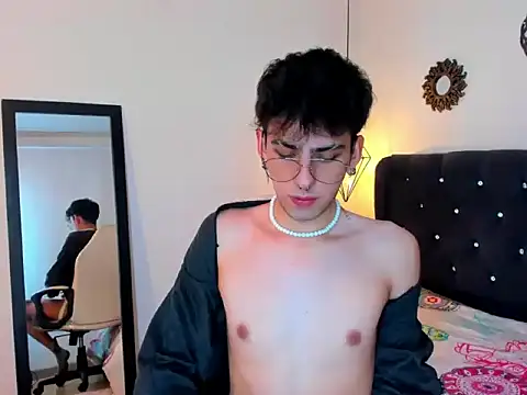 Snapshot of DeimondX chatting on 11-07-25, 01:33 DeimondX online show from 11-07-25, 01:33