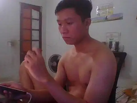 Nowwayyyy online show from 12-21-25, 09:27