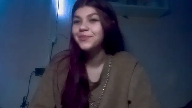 Snapshot of linavox chatting on 11-07-25, 03:23 linavox online show from 11-07-25, 03:23