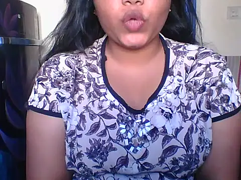 Mathi cam online show from 01-13-26, 05:24