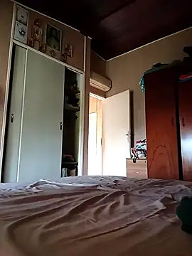 Snapshot of TransKylieX chatting on 11-27-25, 06:54 TransKylieX online show from 11-27-25, 06:54