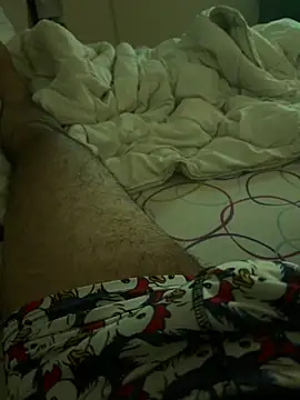 Snapshot of Parisien9375 chatting on 11-03-25, 08:32 Parisien9375 online show from 11-03-25, 08:32