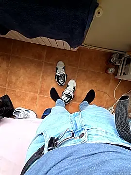 jhoncorrea27 online show from 05-03-26, 11:27