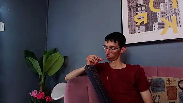 ZyroNight online show from 11-25-25, 07:25