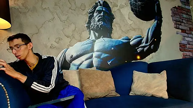 ZyroNight online show from 01-05-26, 07:28