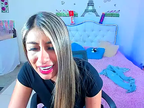 veronicamist95 online show from 11-08-25, 01:28