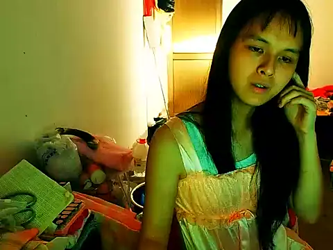 Snapshot of RebelAura chatting on 07-29-26, 09:02 RebelAura online show from 07-29-26, 09:02
